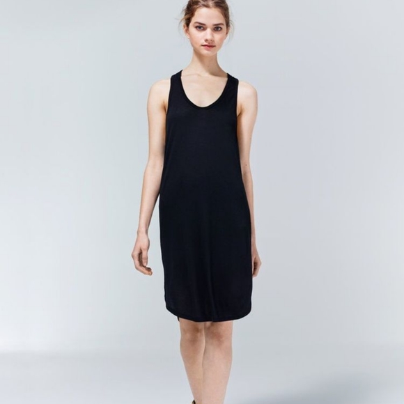 Aritzia Dresses & Skirts - Aritzia Wilfred Free Helena Racerback Tank Top